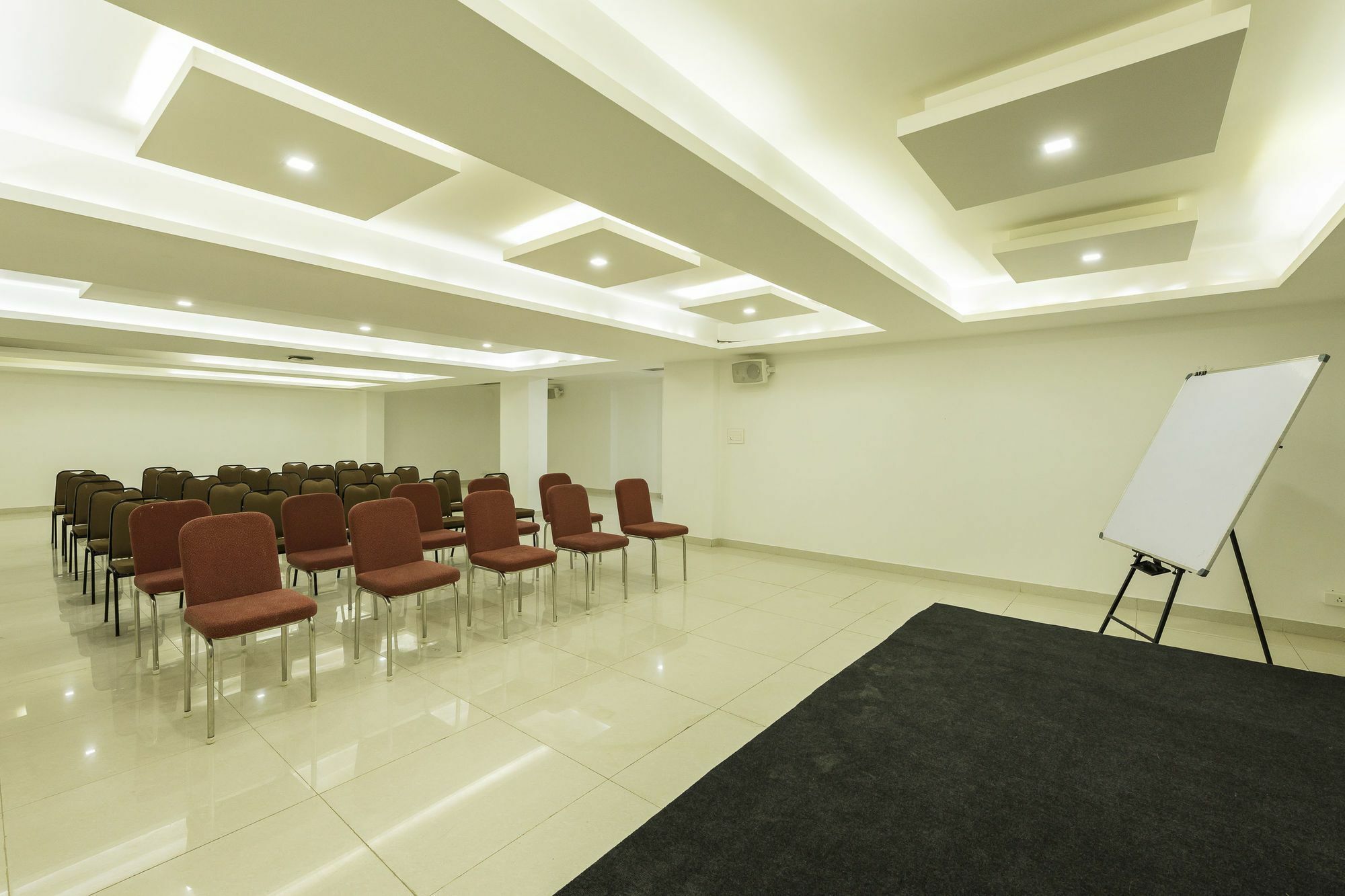 Oyo Townhouse 014 Mg Road Бангалор Екстериор снимка